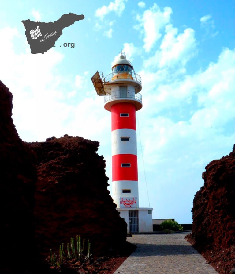Faro de Punta de Teno